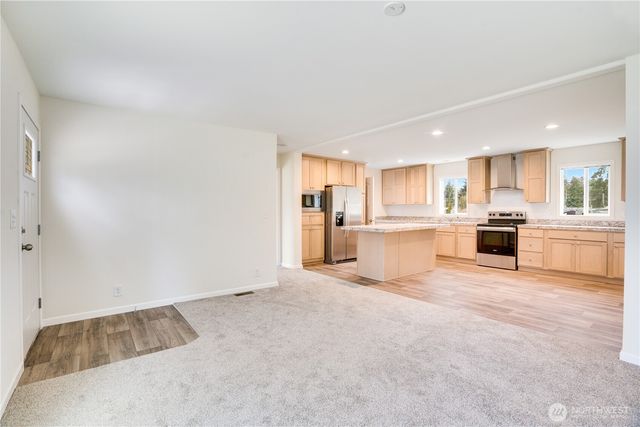 25309 52nd Avenue E, Graham, WA 98338