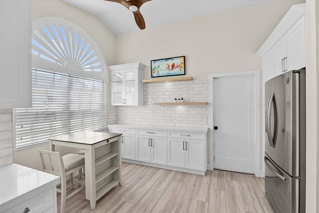160 NE Twylite Terrace, Port St. Lucie, FL 34983