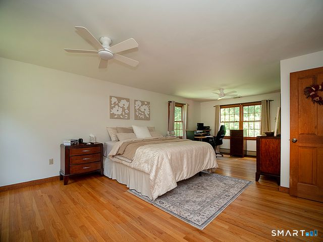 89 Handy Road, Hamden, CT 06518