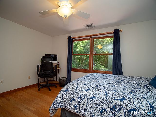 89 Handy Road, Hamden, CT 06518