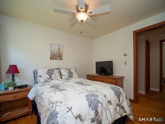 89 Handy Road, Hamden, CT 06518