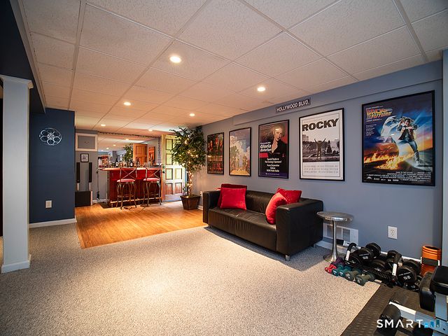 89 Handy Road, Hamden, CT 06518