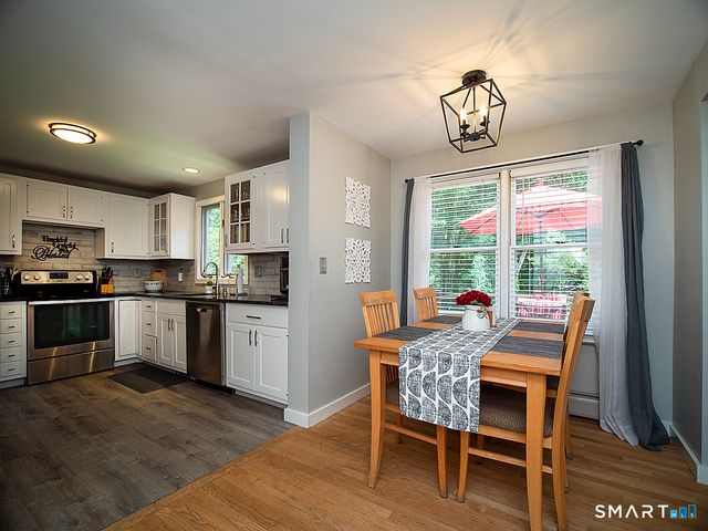 89 Handy Road, Hamden, CT 06518