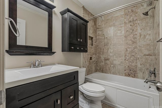4104 Jessica Lane, Jonesboro, AR 72405