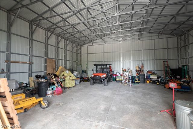 2210 20th AVE NE, Naples, FL 34120