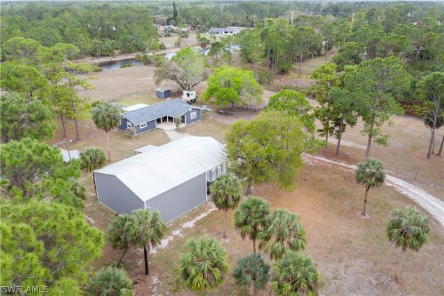 2210 20th AVE NE, Naples, FL 34120