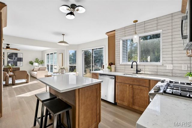 1217 Summer Lynne Drive, O'fallon, MO 63366