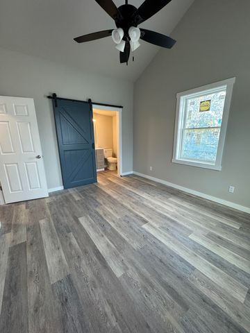 111 E College Street, Georgetown, KY 40324