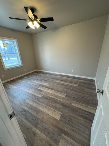 111 E College Street, Georgetown, KY 40324