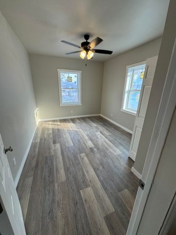 111 E College Street, Georgetown, KY 40324