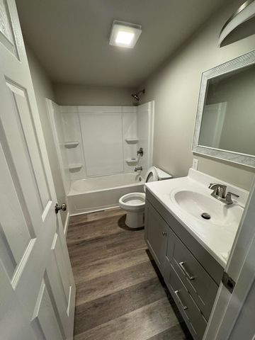 111 E College Street, Georgetown, KY 40324