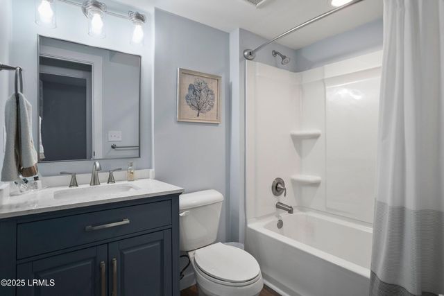 1 Cedar Reef F102, Harbor Island, SC 29920