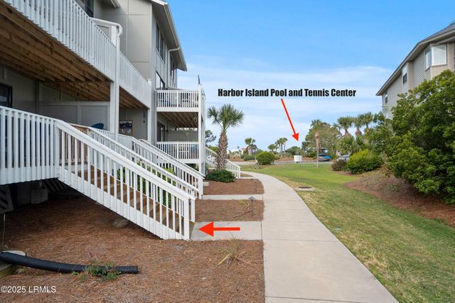 1 Cedar Reef F102, Harbor Island, SC 29920