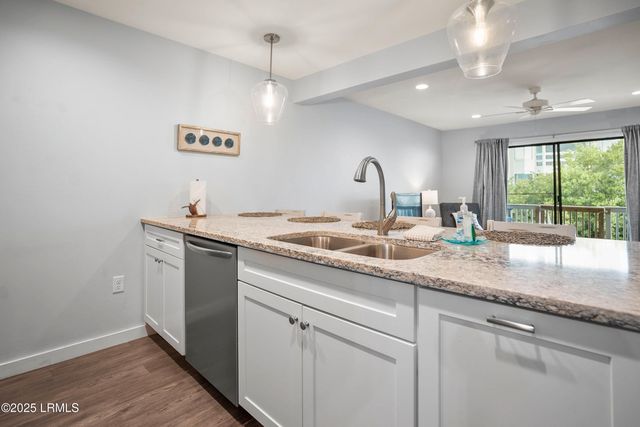 1 Cedar Reef F102, Harbor Island, SC 29920