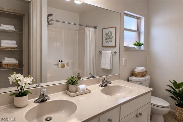 106 W 5th ST, Lehigh Acres, FL 33972