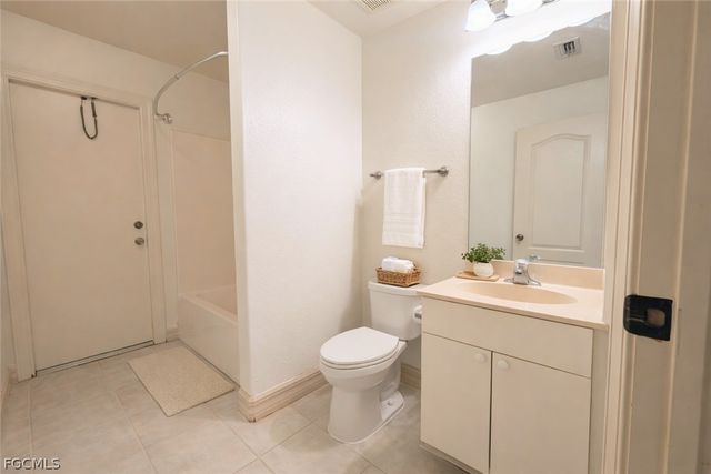 106 W 5th ST, Lehigh Acres, FL 33972