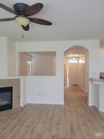 5103 Vista Del Mar Avenue, Bakersfield, CA 93311