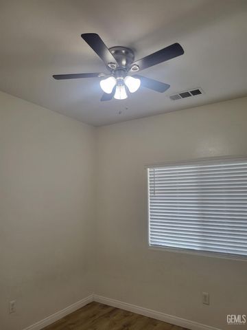 5103 Vista Del Mar Avenue, Bakersfield, CA 93311