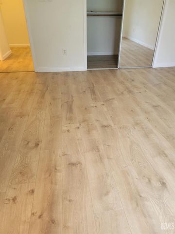 5103 Vista Del Mar Avenue, Bakersfield, CA 93311