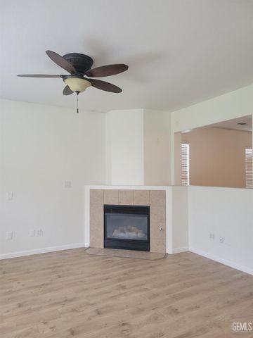 5103 Vista Del Mar Avenue, Bakersfield, CA 93311