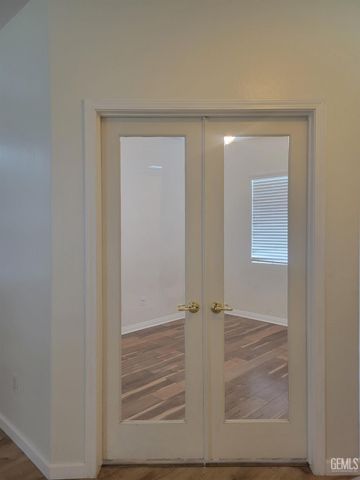 5103 Vista Del Mar Avenue, Bakersfield, CA 93311