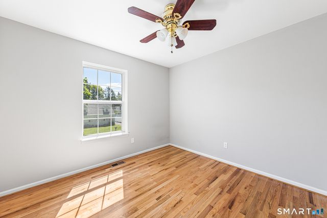 24 Wiscassett Avenue, Hamden, CT 06518