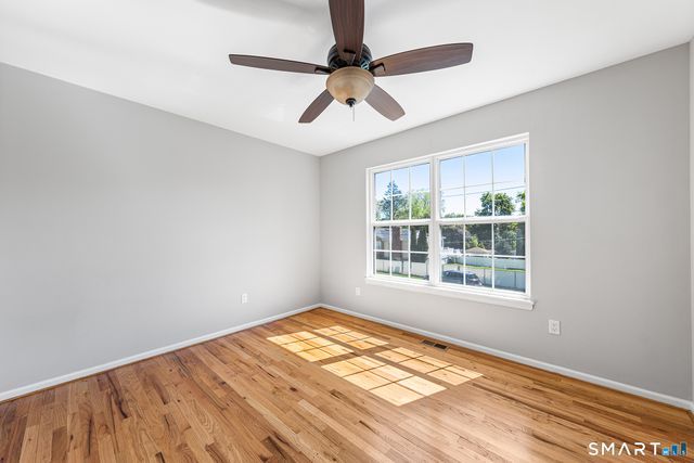 24 Wiscassett Avenue, Hamden, CT 06518