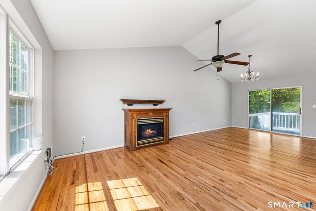 24 Wiscassett Avenue, Hamden, CT 06518