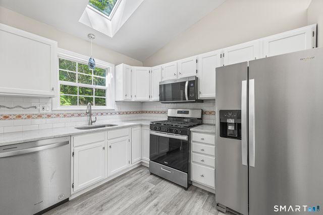 24 Wiscassett Avenue, Hamden, CT 06518