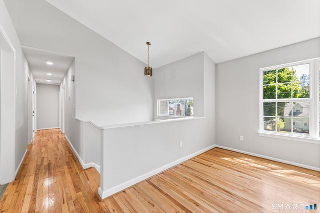 24 Wiscassett Avenue, Hamden, CT 06518