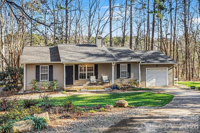 228 Creek View Road, Mooresville, NC 28117