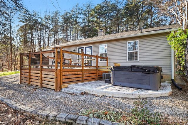 228 Creek View Road, Mooresville, NC 28117