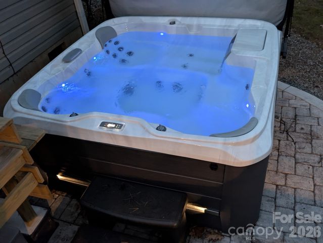 228 Creek View Road, Mooresville, NC 28117