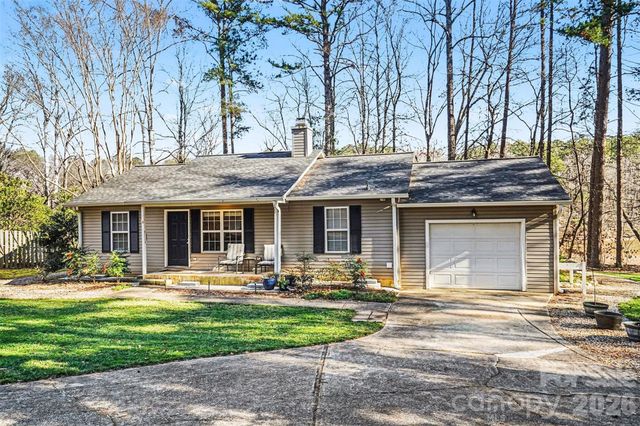 228 Creek View Road, Mooresville, NC 28117