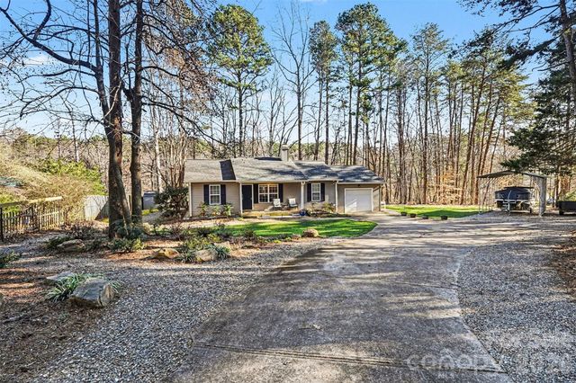 228 Creek View Road, Mooresville, NC 28117