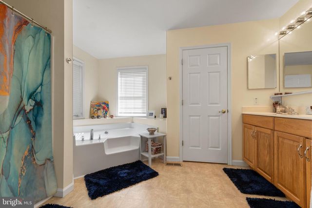 18 HUDSON AVE, Ocean View, DE 19970