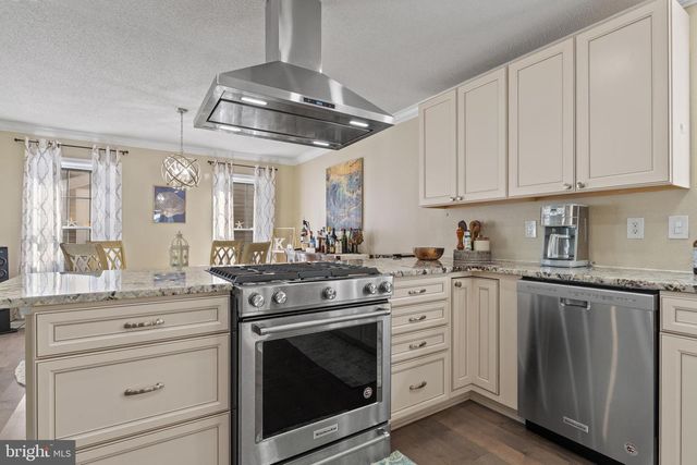 18 HUDSON AVE, Ocean View, DE 19970