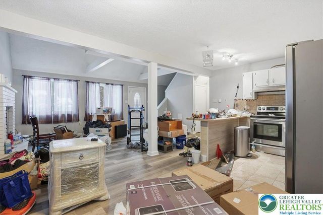 1336 Cambell Way, Coolbaugh Twp, PA 18466