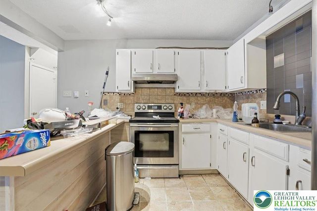 1336 Cambell Way, Coolbaugh Twp, PA 18466