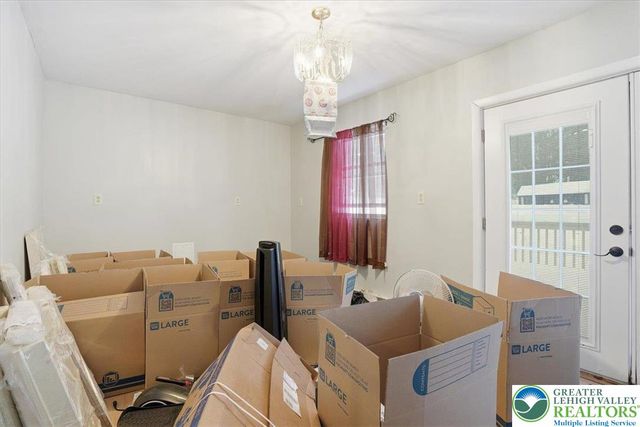 1336 Cambell Way, Coolbaugh Twp, PA 18466