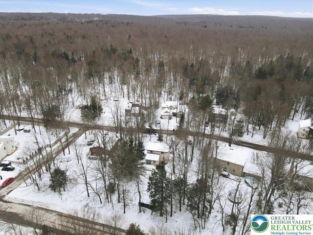 1336 Cambell Way, Coolbaugh Twp, PA 18466