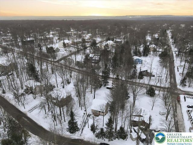 1336 Cambell Way, Coolbaugh Twp, PA 18466