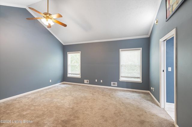14114 Tree Crest Ct, Louisville, KY 40245
