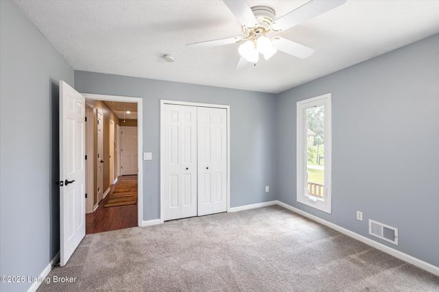 14114 Tree Crest Ct, Louisville, KY 40245