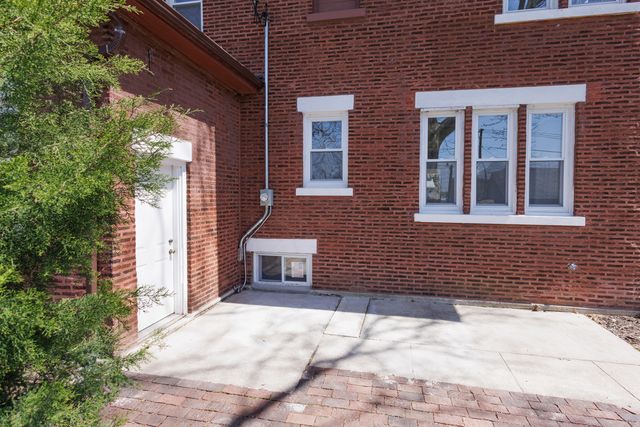 231 S Chicago Avenue, Kankakee, IL 60901
