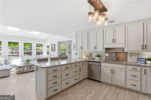 2829 Hitchcock Mill Run, Marietta, GA 30068