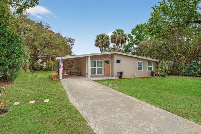 1845 50th Avenue, Vero Beach, FL 32966