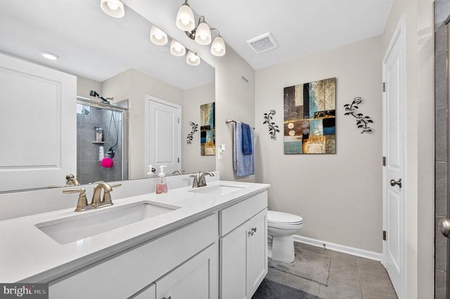 44 STANTON RD, Mount Holly, NJ 08060