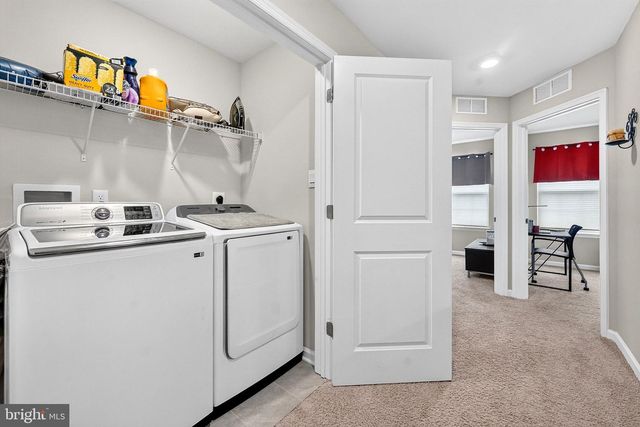 44 STANTON RD, Mount Holly, NJ 08060