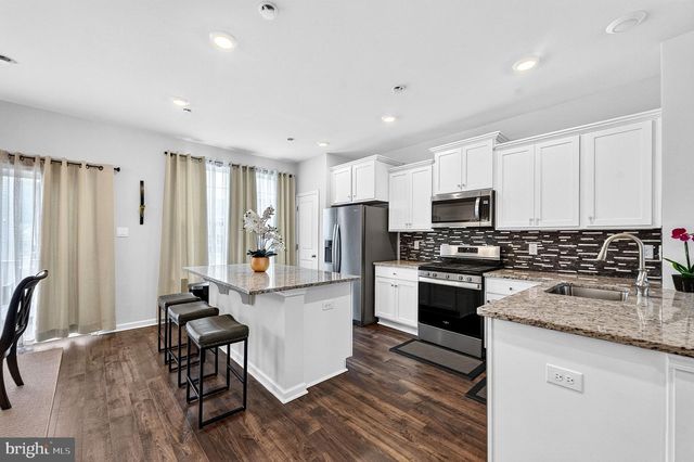 44 STANTON RD, Mount Holly, NJ 08060
